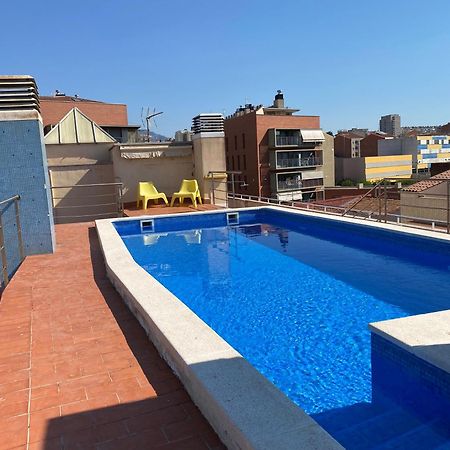 Appartement Piscina En Centro De Terrassa Extérieur photo