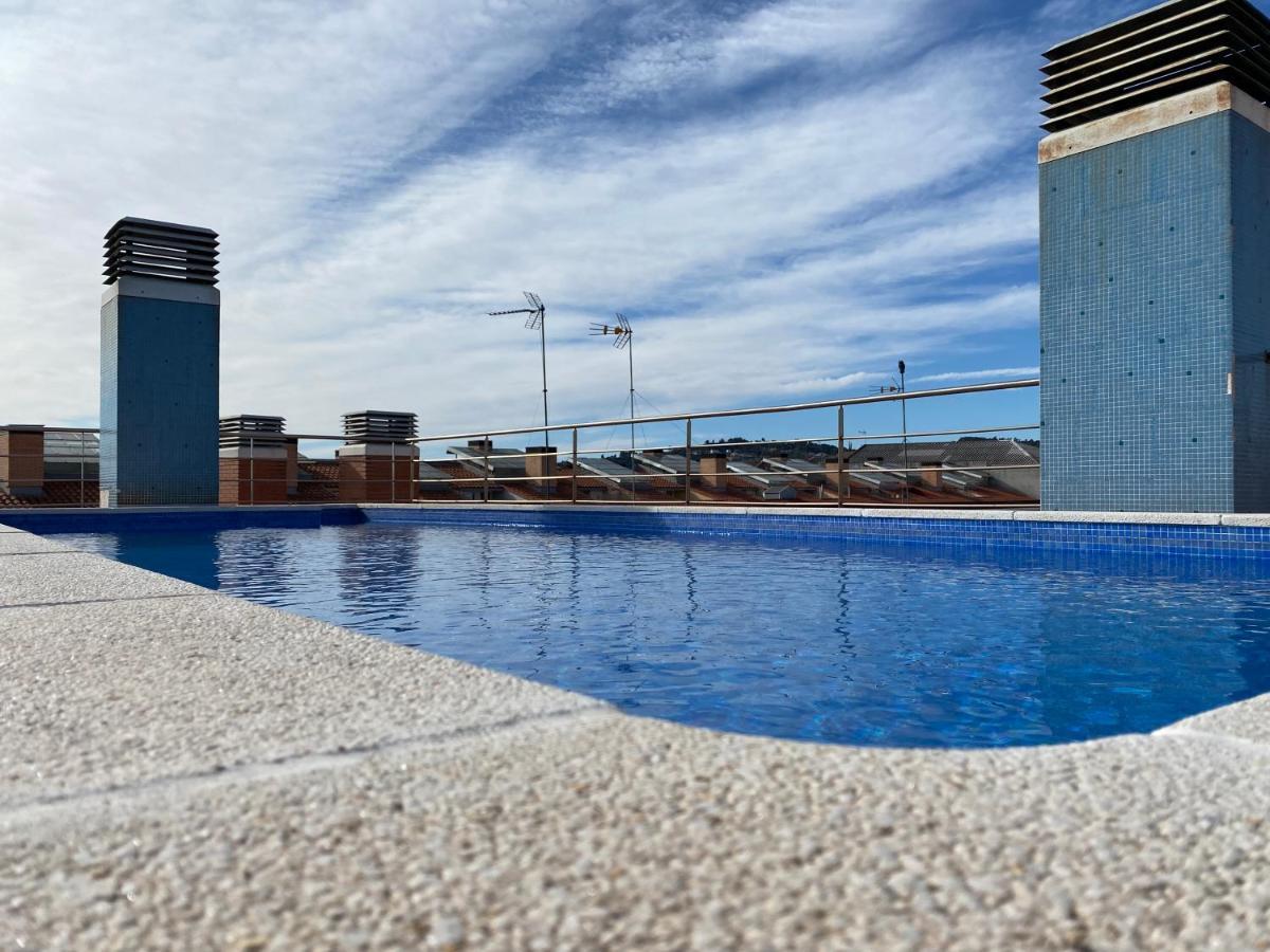 Appartement Piscina En Centro De Terrassa Extérieur photo